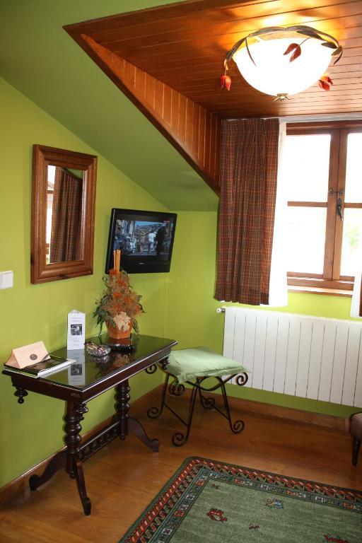 Hotel Cenera Habitación foto